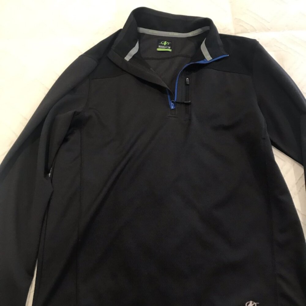 Nordic Mens Black Pullover Medium